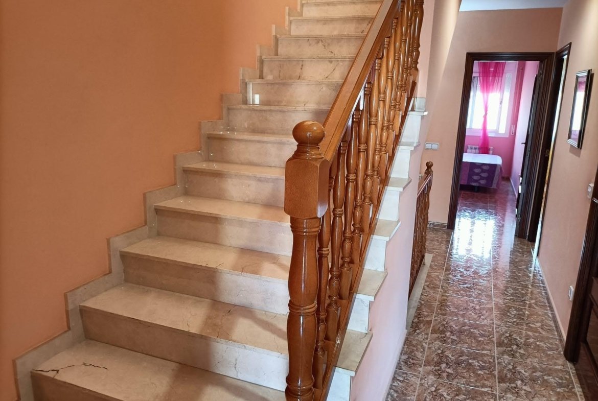 Ref. 238 casa en Cubelles centro.