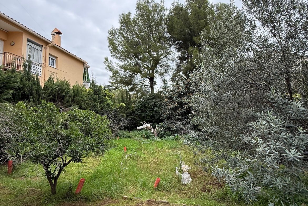 Ref. 3288 solar en segur de calafell.