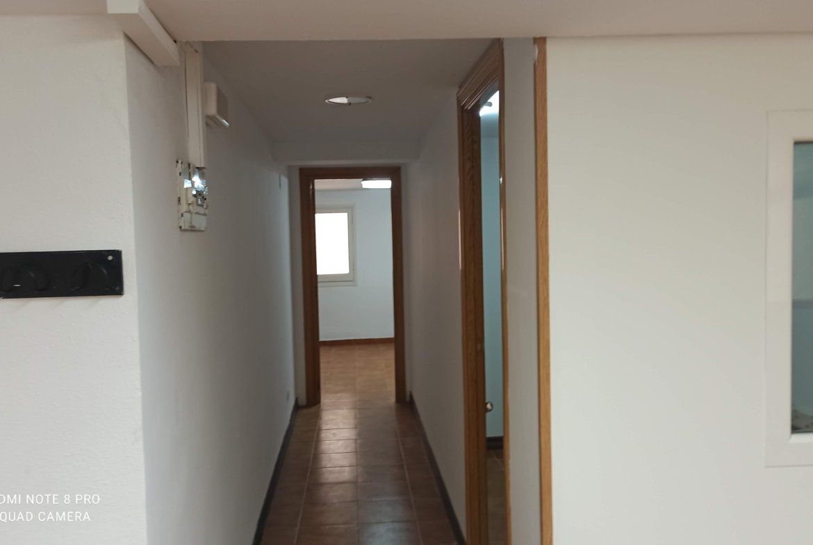 Ref. 32101 local centrico