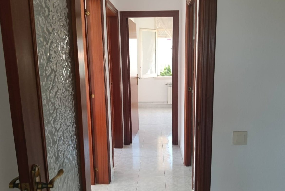 Ref. 302 Piso en Cunit, Centrico.