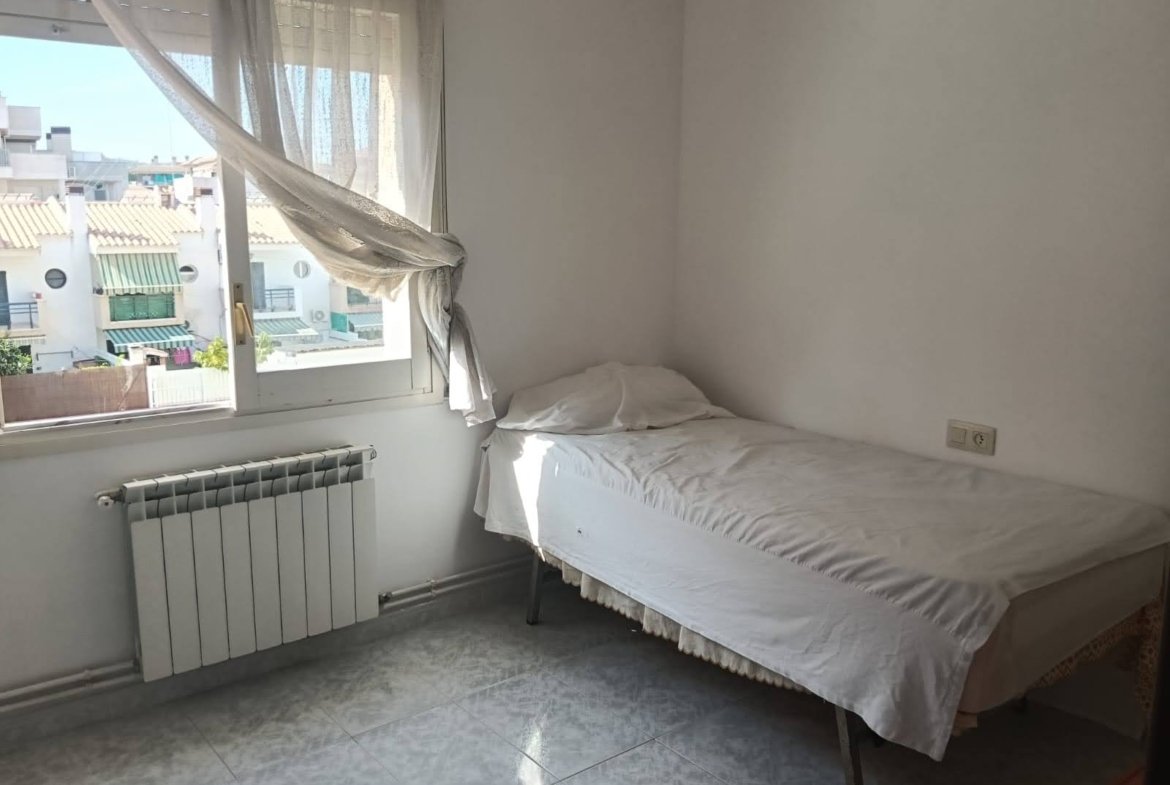 Ref. 302 Piso en Cunit, Centrico.