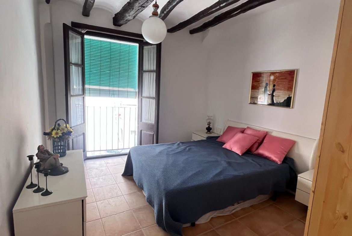 Ref. 303 Casa Rustica en Ribes – Rojas.