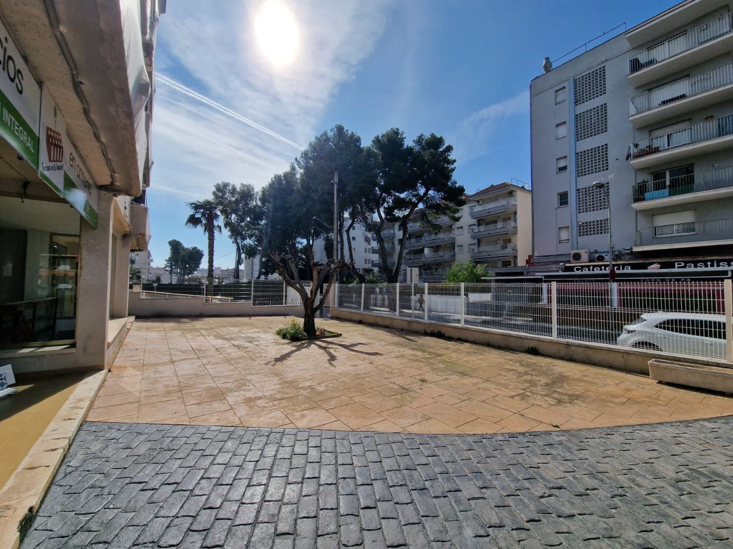 1790419716708 Ref. 1002- 2 Locales comerciales en Cunit