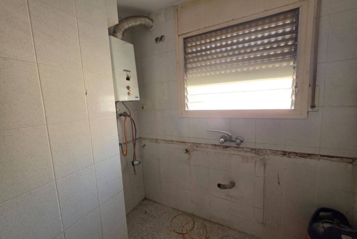 Ref. 1003 Piso en Segur centro.