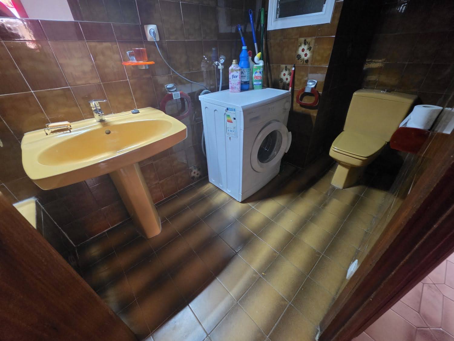 Ref. 1004 piso en segur centro, deportivo.