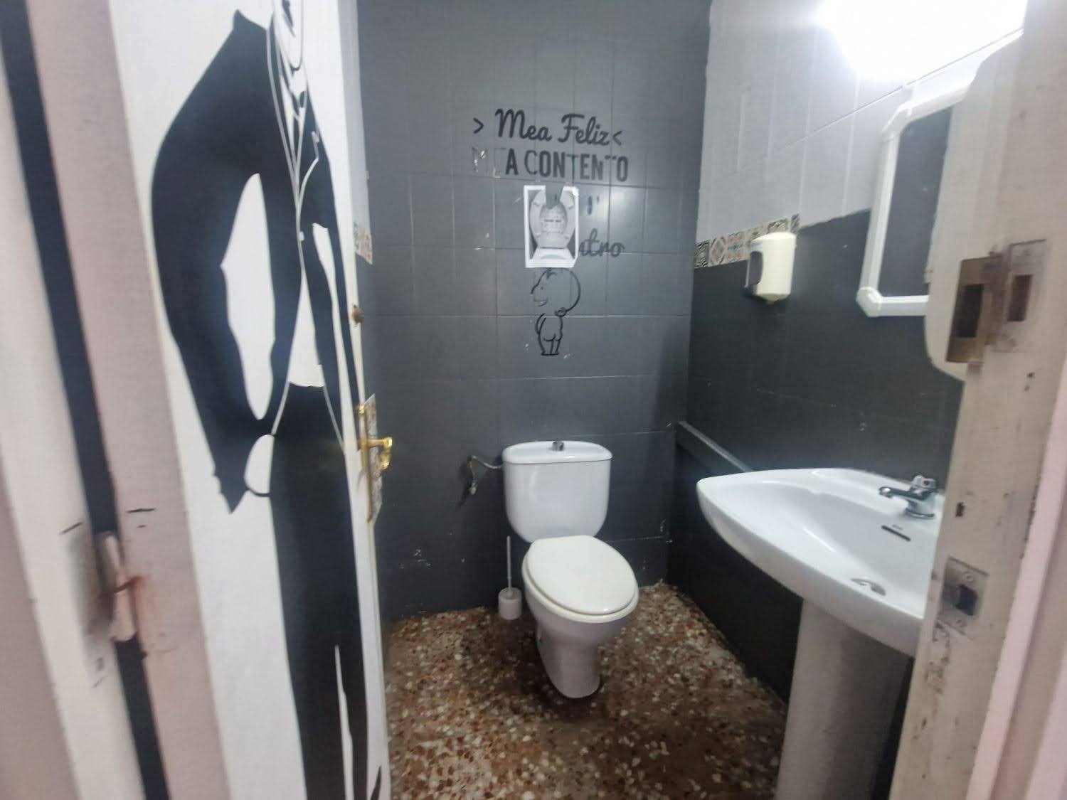 1790960831240 Ref. 1006 Local comercial en Segur centro.
