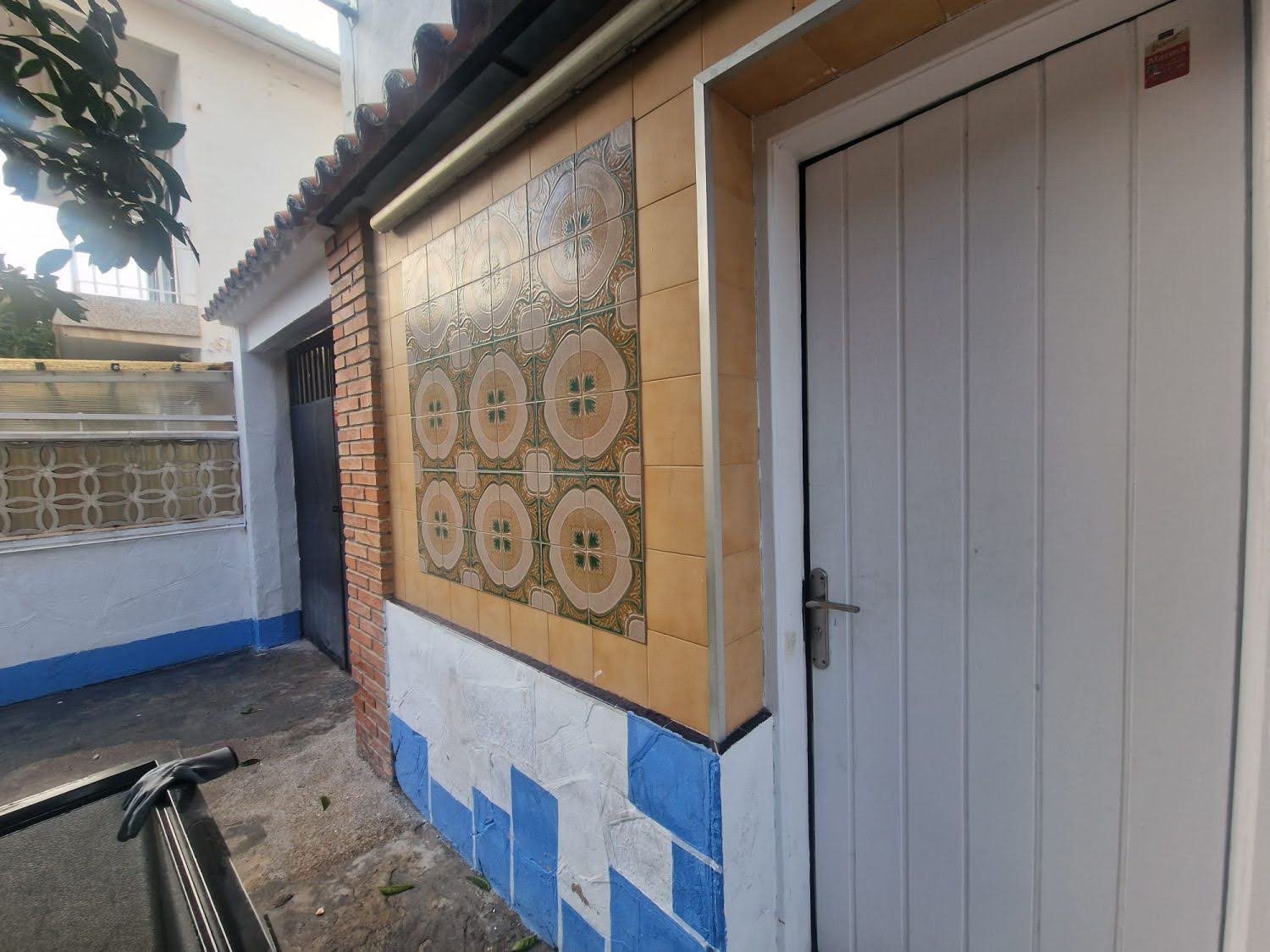 1790960831323 Ref. 1006 Local comercial en Segur centro.