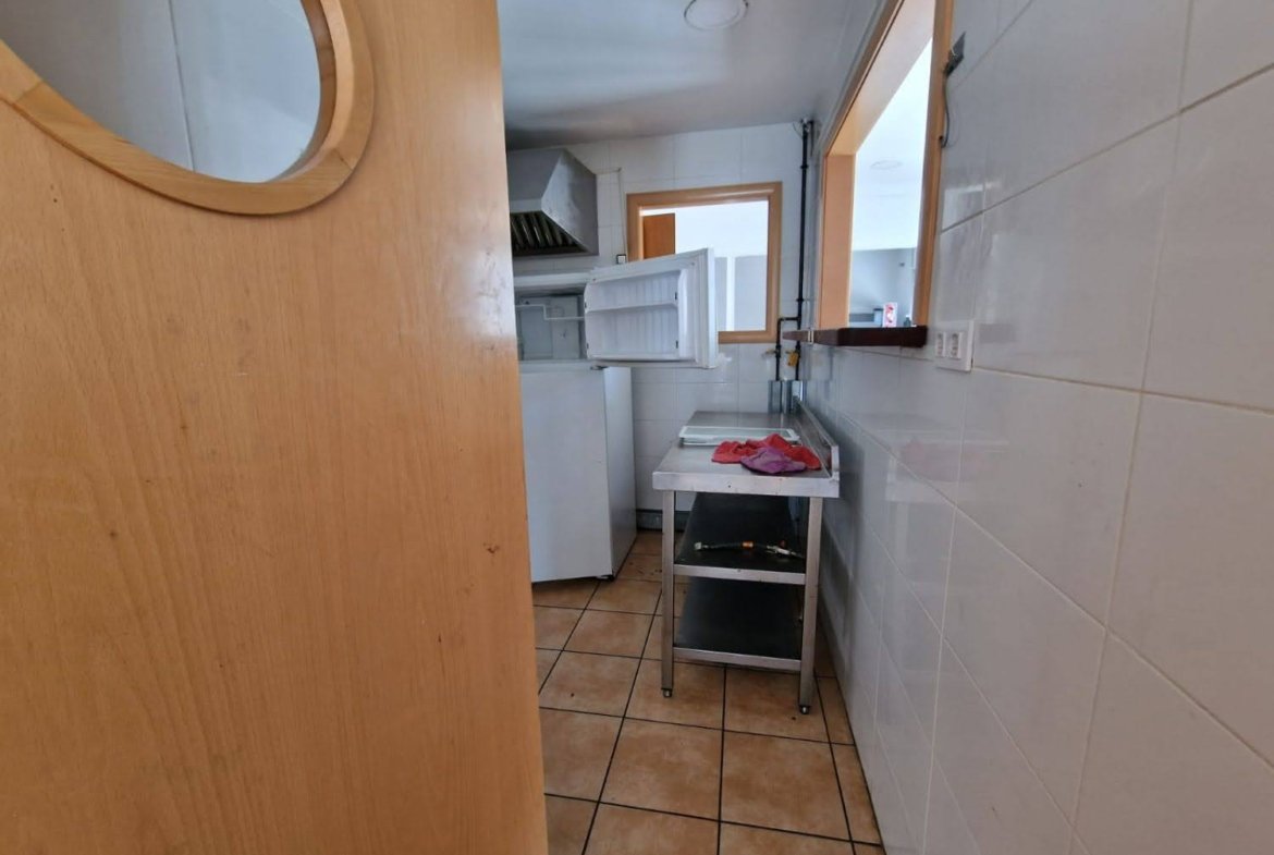 Ref. 1006 Local comercial en Segur centro.