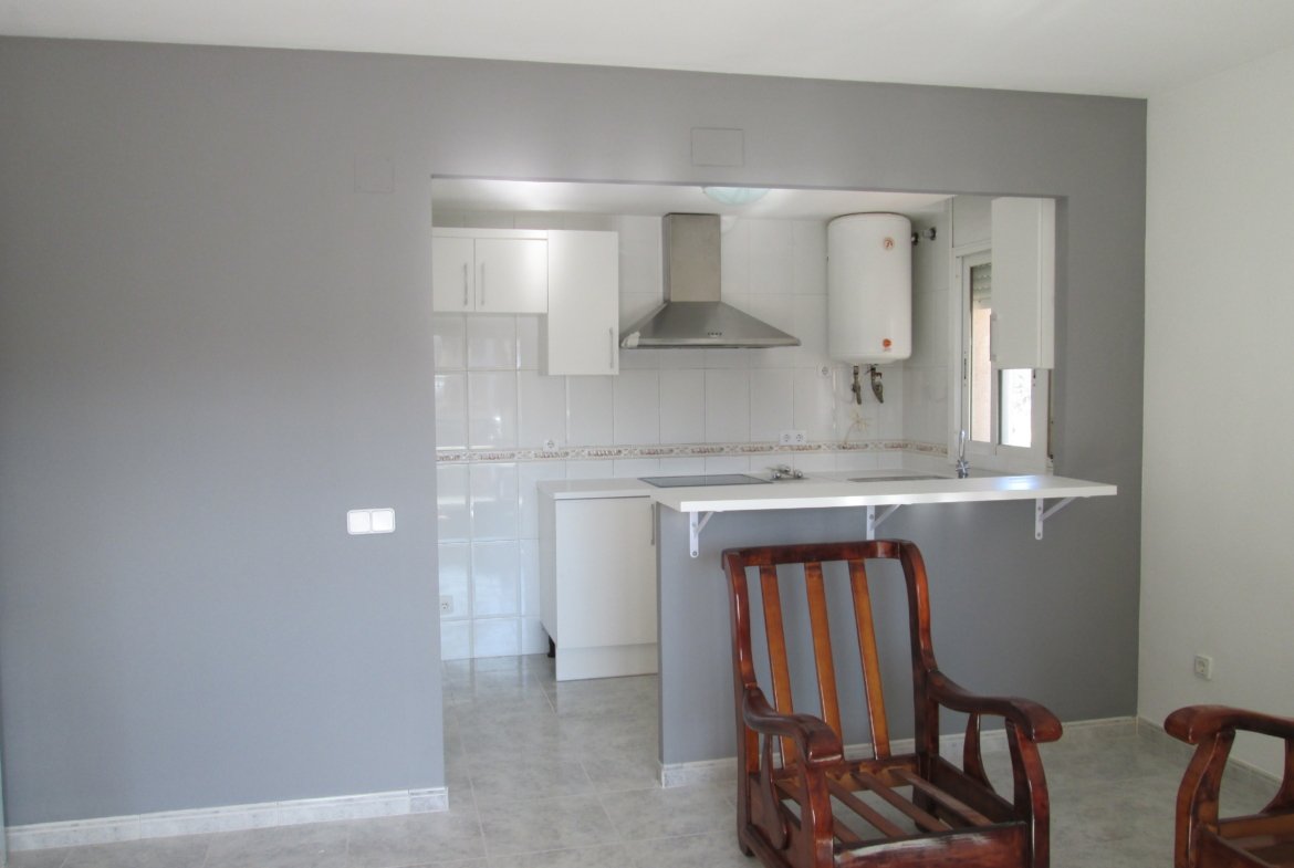 Ref. 32102 Piso en Cunit, zona colegio.