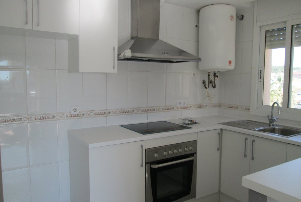 Ref. 32102 Piso en Cunit, zona colegio.
