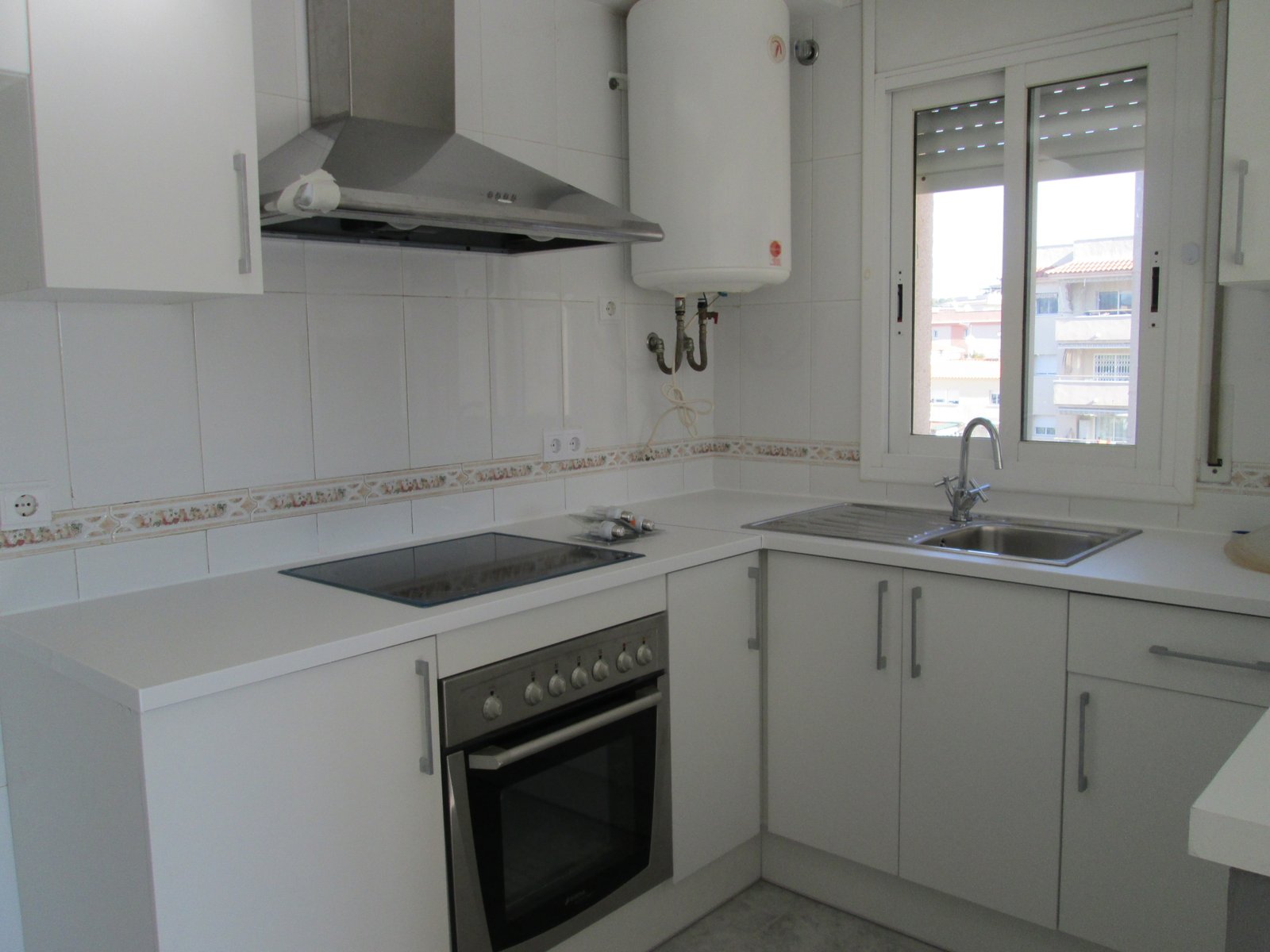 200 piso 009 – copia Ref. 32102 Piso en Cunit, zona colegio.