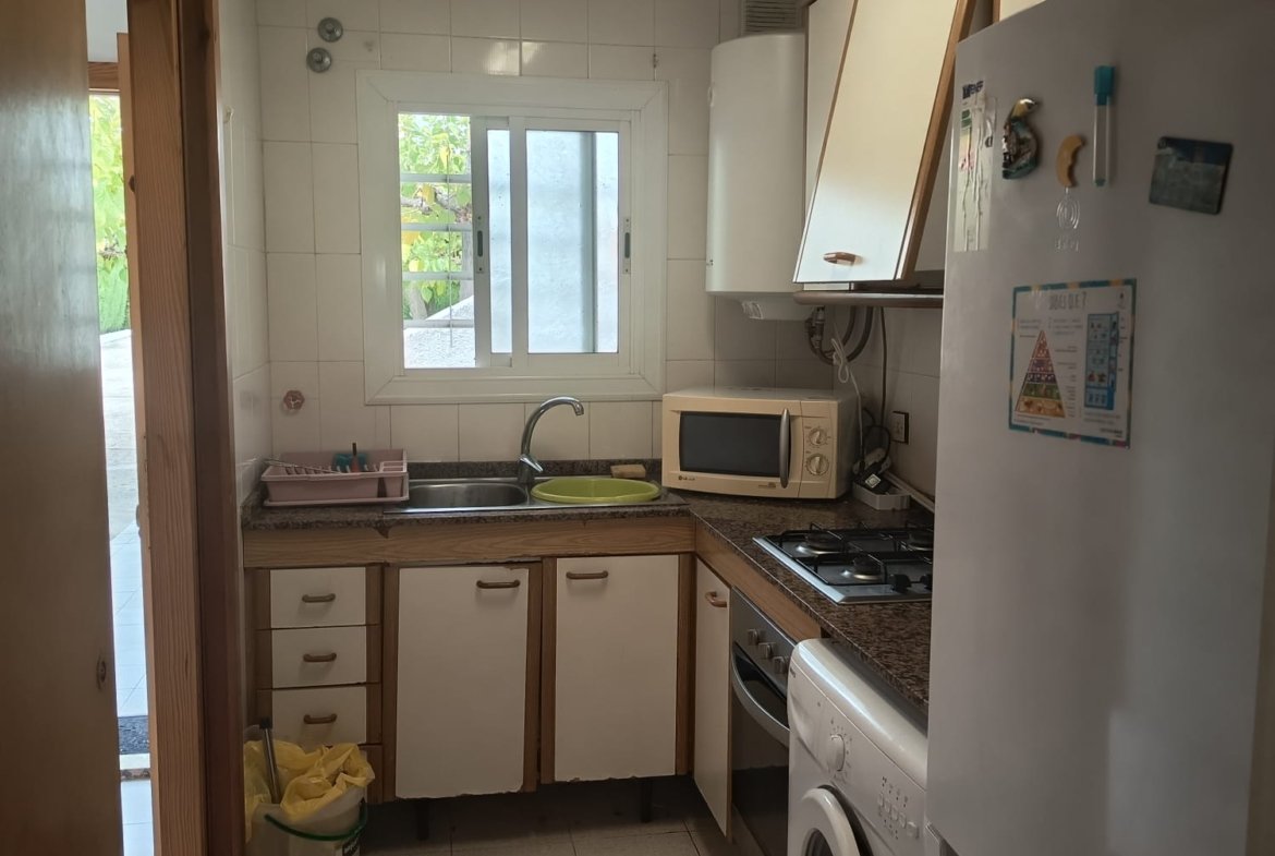 Ref. 1008 Planta baja en Comarruga centro.