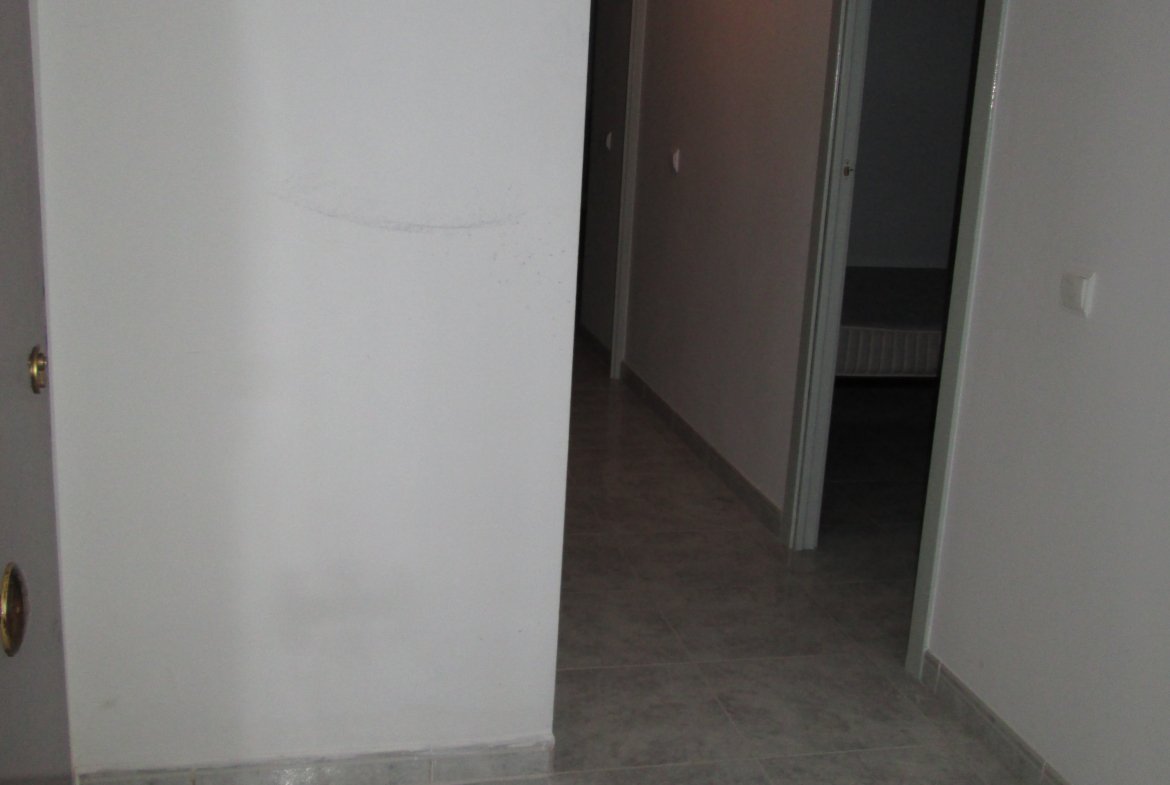 Ref. 32102 Piso en Cunit, zona colegio.