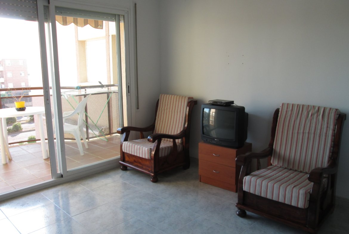 Ref. 32102 Piso en Cunit, zona colegio.