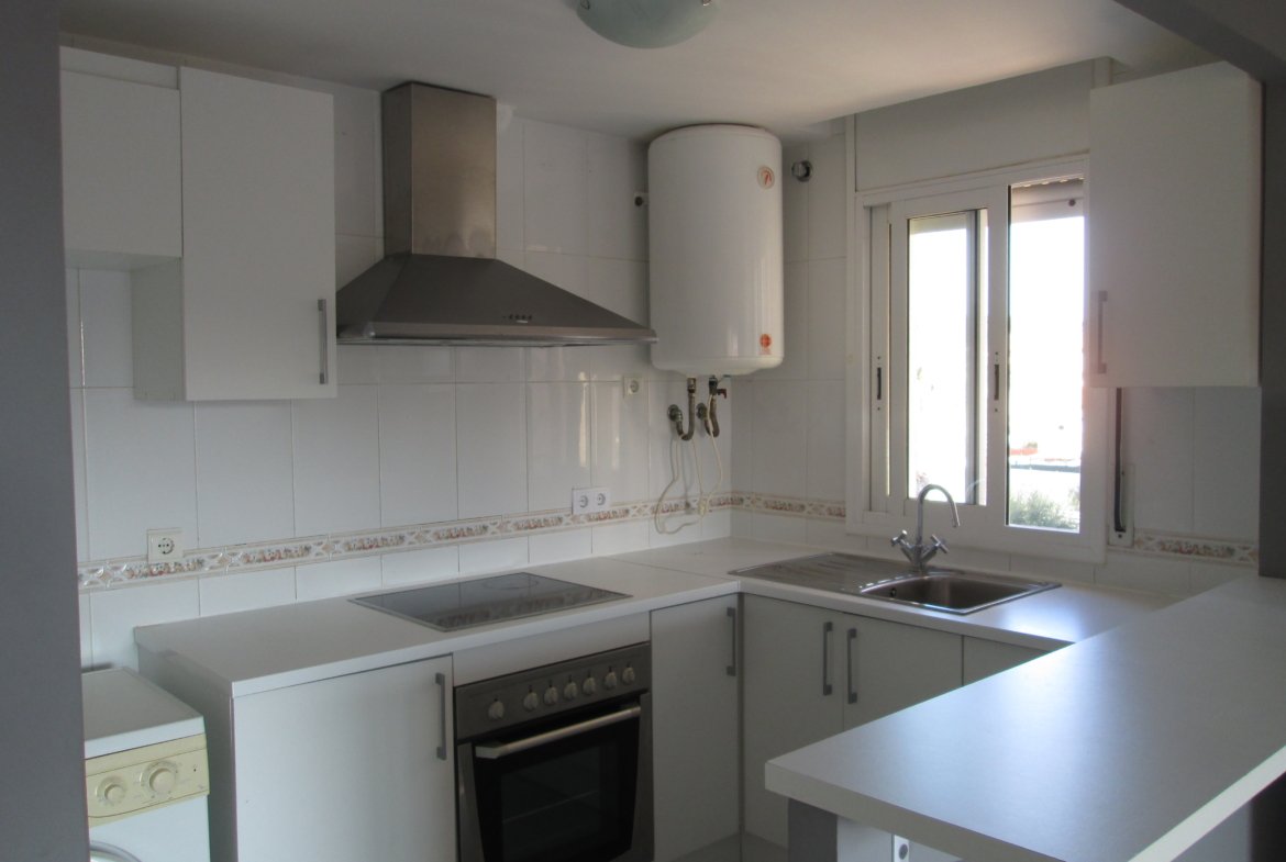 Ref. 32102 Piso en Cunit, zona colegio.